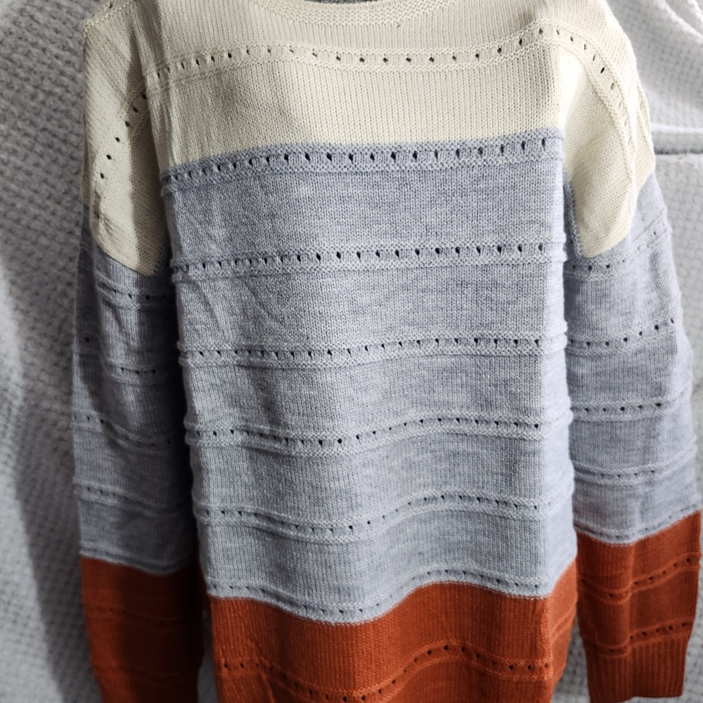 Zeagoo Off-White Knit Top